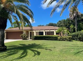 629 Madrid Ave, Venice, FL 34285