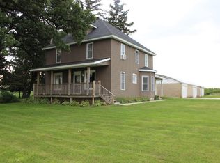 W3648 State Rd, Columbus, WI 53925