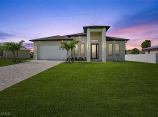 1806 NW 21st Ave, Cape Coral, FL 33993
