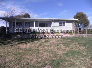 408 Ronsheimer Rd, Penngrove, CA 94951
