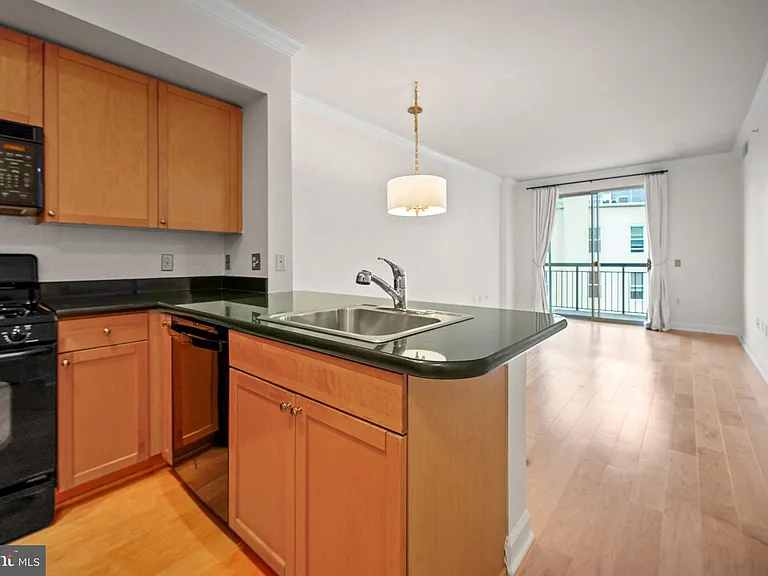 1441 Rhode Island Ave NW #808 — Photo 8