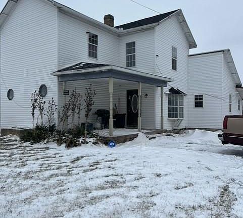 2nd image of 15565 Eaton Pike