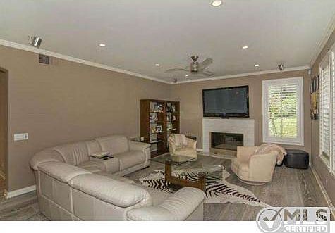 3rd image of 3901 Hilton Head Way