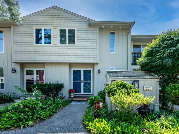 300 Buck Island Road #10D, West Yarmouth, MA 02673