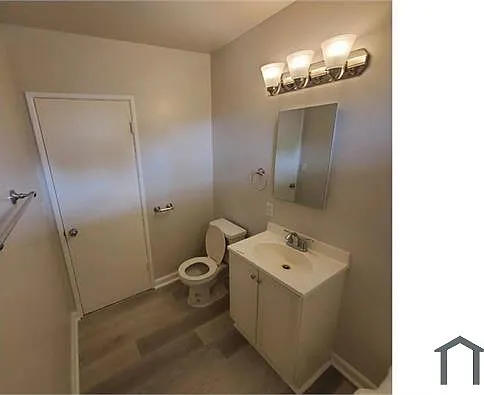 1855 W 87th St #5 — Photo 8