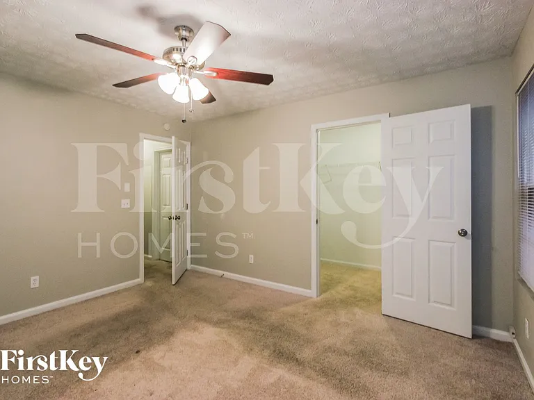 3342 Crestview Ct — Photo 10