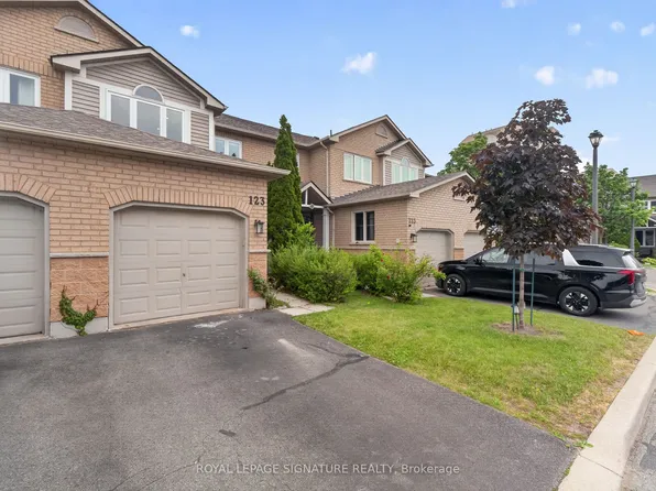 833 Scollard Ct #123, Mississauga, ON L5V 2B4