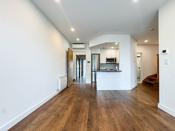 2nd image of 689 Leonard St APT 3F
