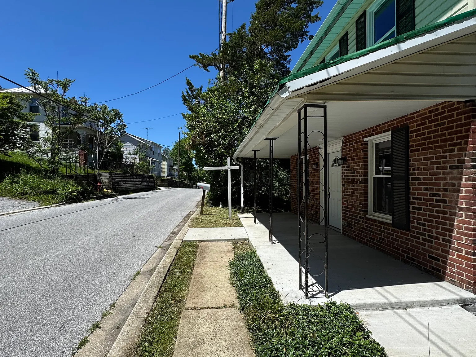 3 bed, 1416 sqft, $2,500 — Photo 3