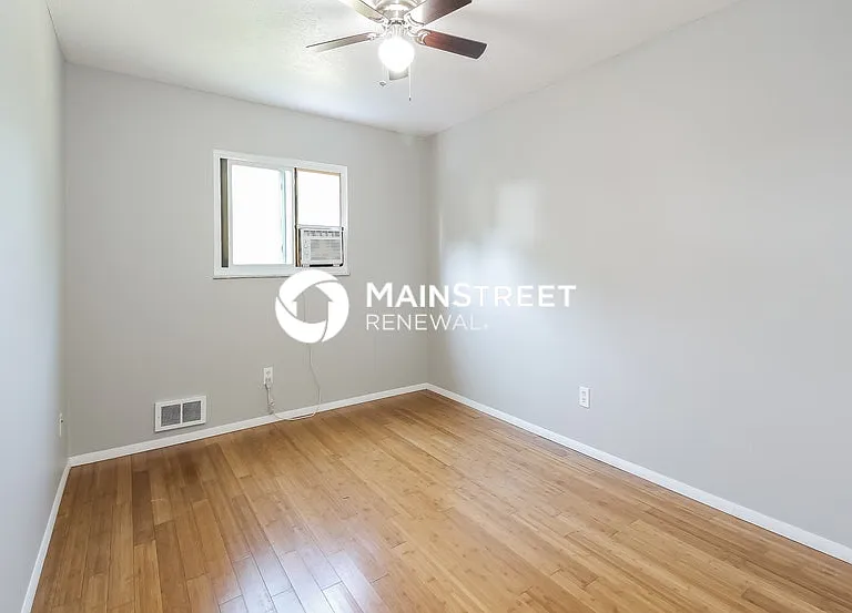 35311 Downing Ave — Photo 15