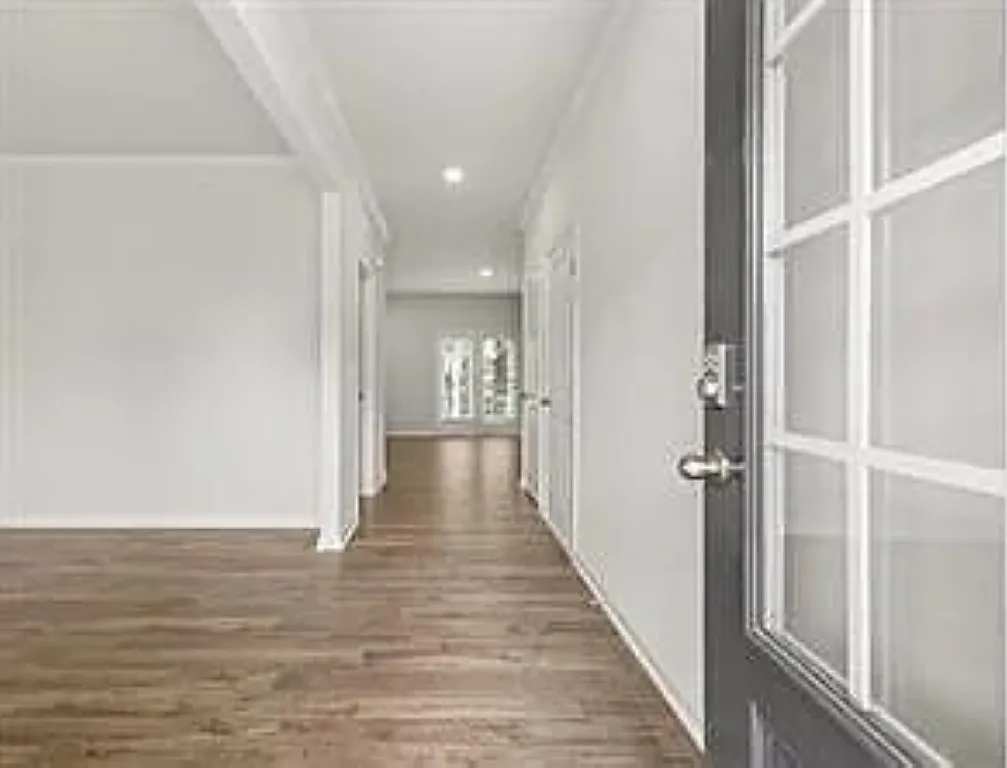 234 Barnwood Ln — Photo 3