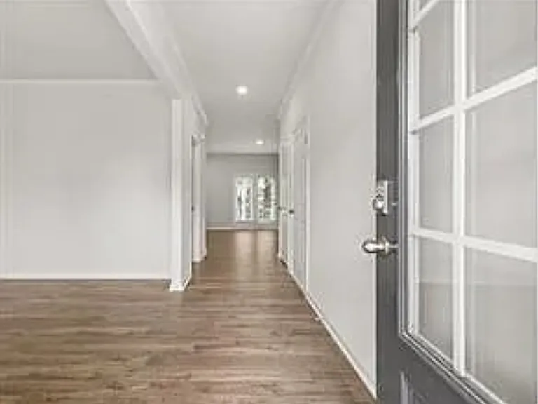 234 Barnwood Ln — Photo 3