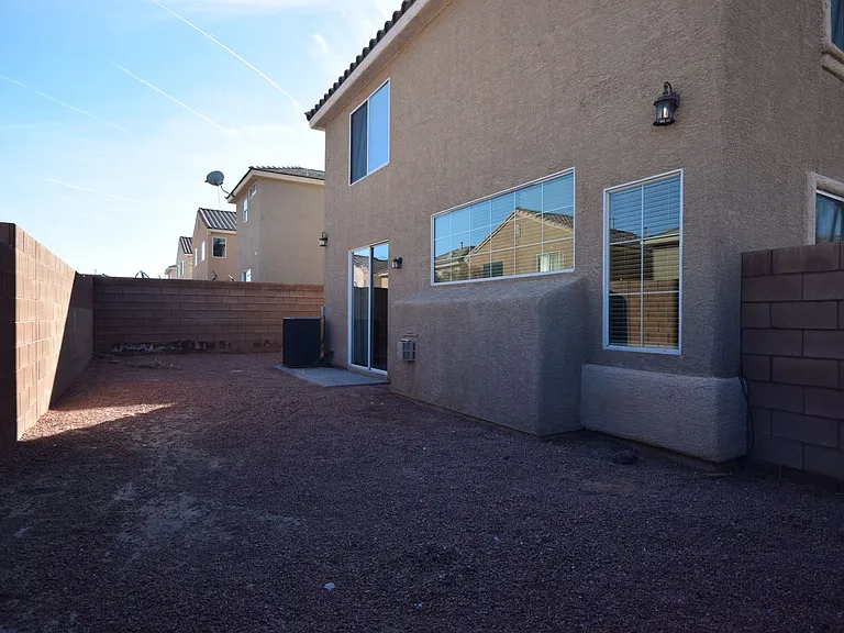 4036 Joyous St — Photo 26