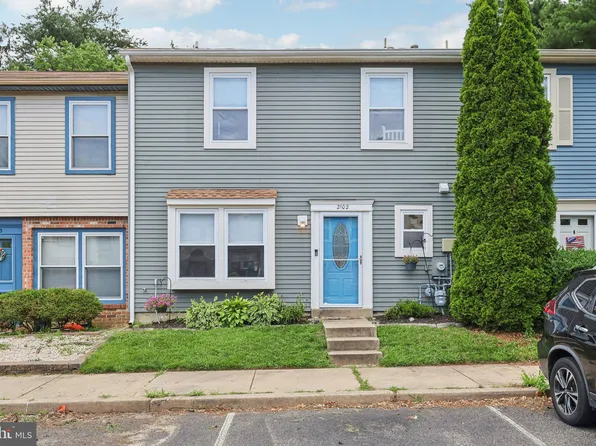 2102 Elberta Ln, Marlton, NJ 08053