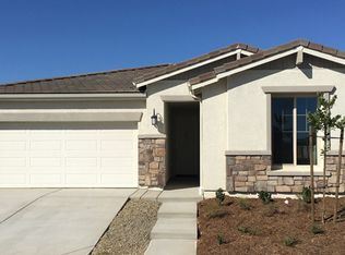 1016 Lindsay Ln, Clovis, CA