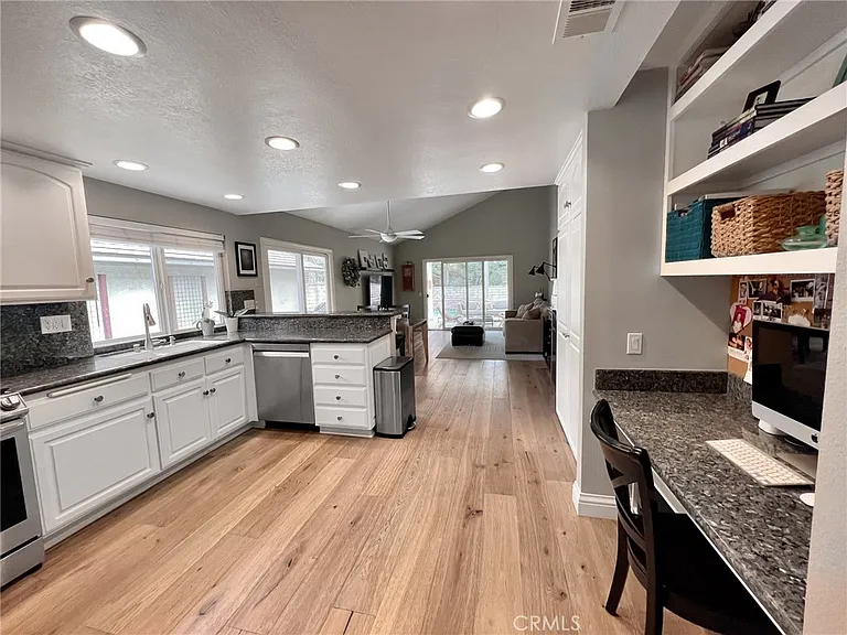 80 Ilex Dr — Photo 44