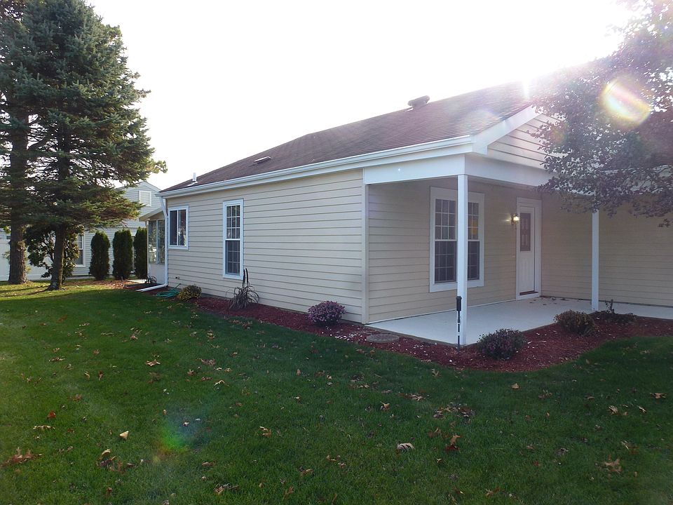 386 Larchmont Ct, Ridge, NY 11961 Zillow