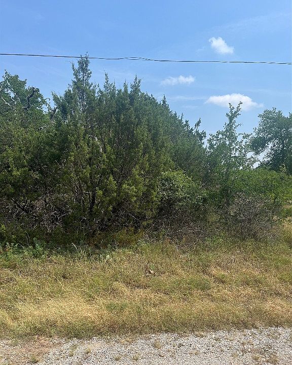 2nd image of 3416 Alabama Trl