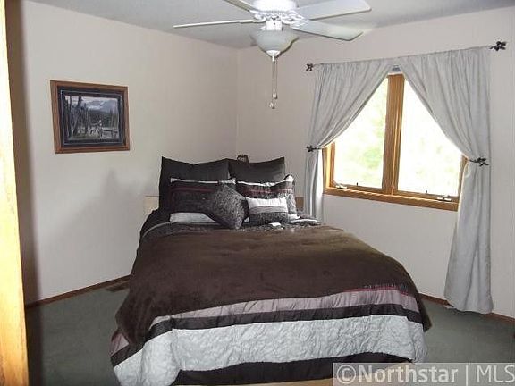 4th image of 883 Sandhurst Dr W