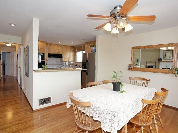2nd image of 247 Edgewood Dr