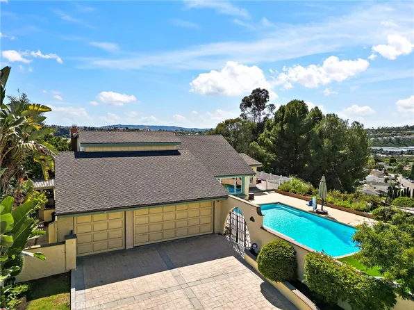 26611 Cuenca Dr, Mission Viejo, CA 92691