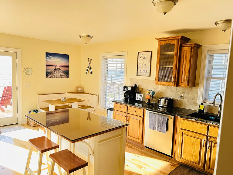 1401 Park Ave #1 — Photo 6