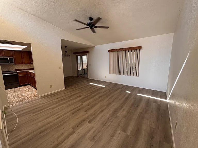 1491 S Moonlight Dr — Photo 3
