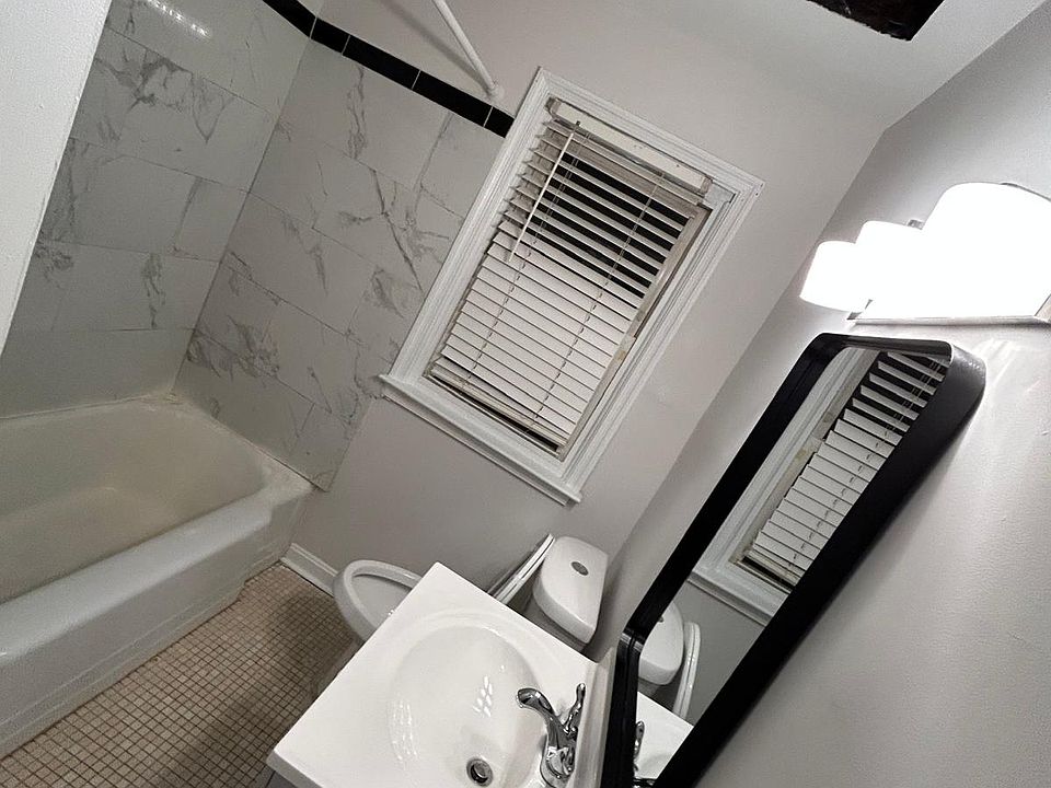 1st image of 5927 Leewood Ave