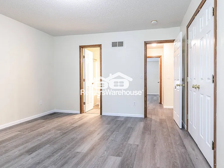 1500 Galway Ct — Photo 11
