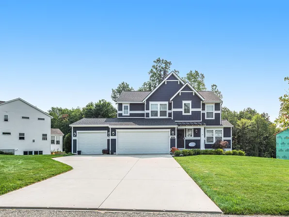 The Stockton Plan, Hathaway Lakes