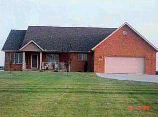 889 W Pekin Rd, Lebanon, OH 45036