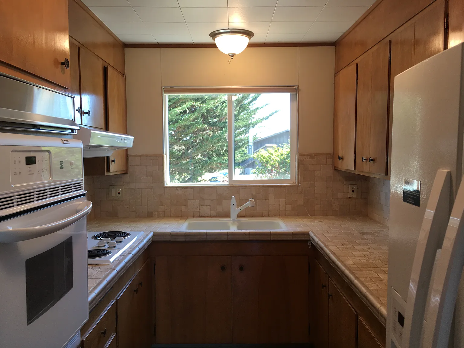 1630 Kimball Ave — Photo 4