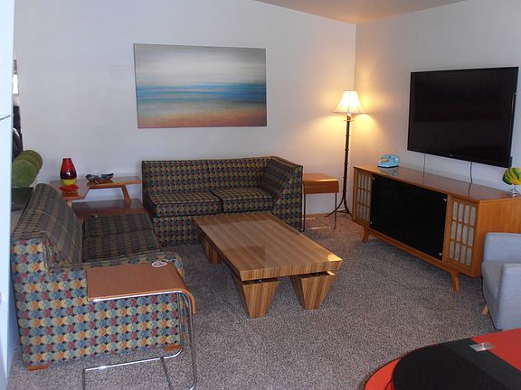 5th image of 2609 N 68th St