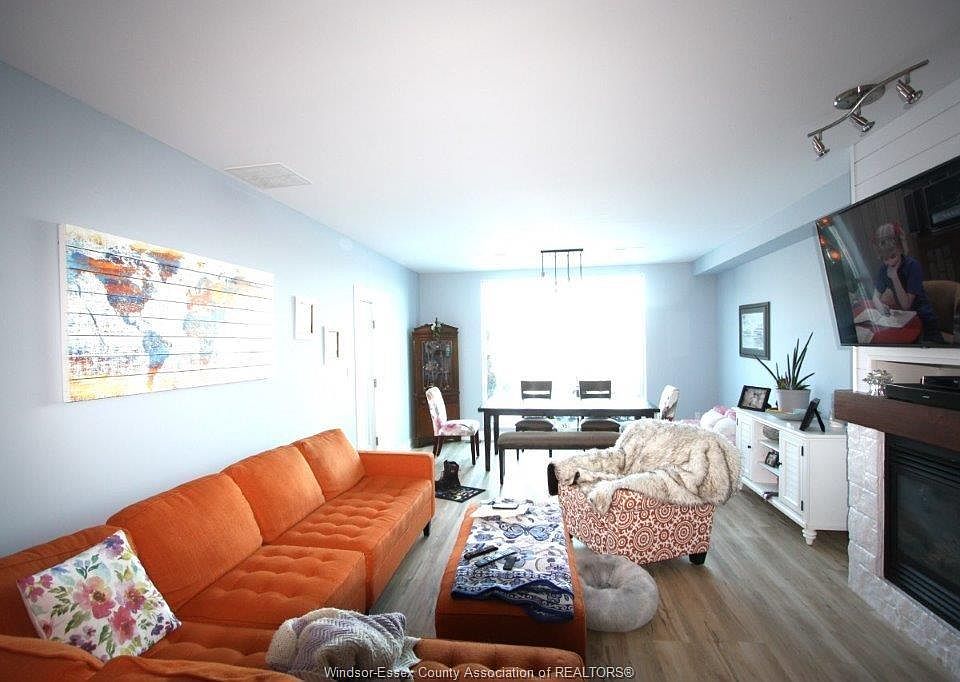 34 Boblo Island Blvd Amherstburg, ON, N9V0C4 Apartments for Rent Zillow