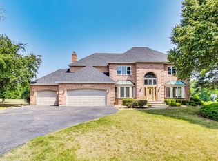 35W904 Valley View Rd, Dundee, IL 60118