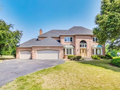 35W904 Valley View Rd, Dundee, IL, 60118