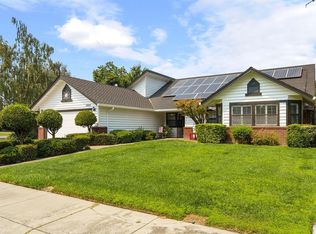 2655 Meadow Lake Dr, Stockton, CA 95207