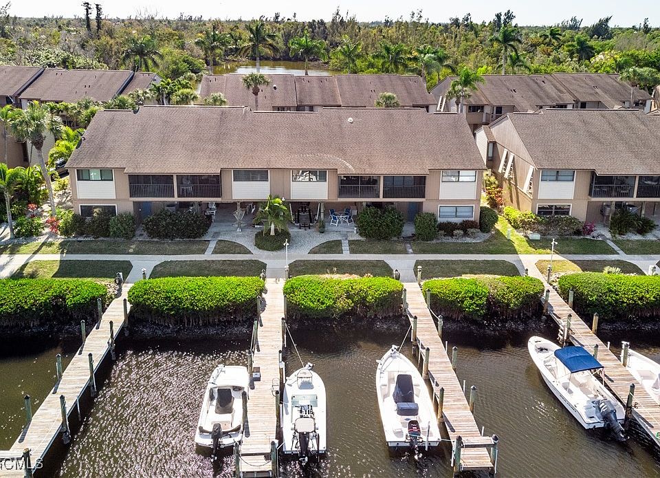 1st image of 7564 Captains Harbor Dr