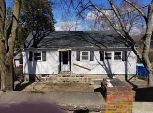320 Old Main St, Tewksbury, MA 01876