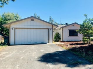 24483 Oro Valley Rd, Auburn, CA 95602