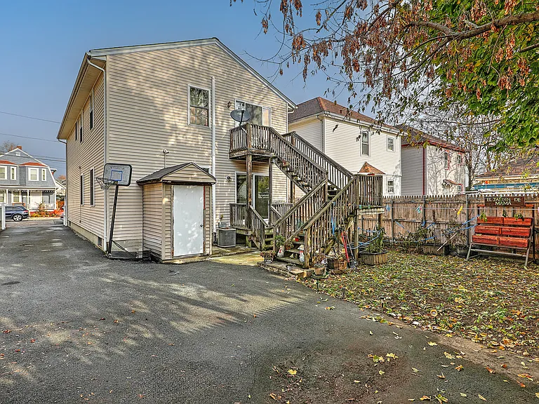 164 Dora St #2 — Photo 2