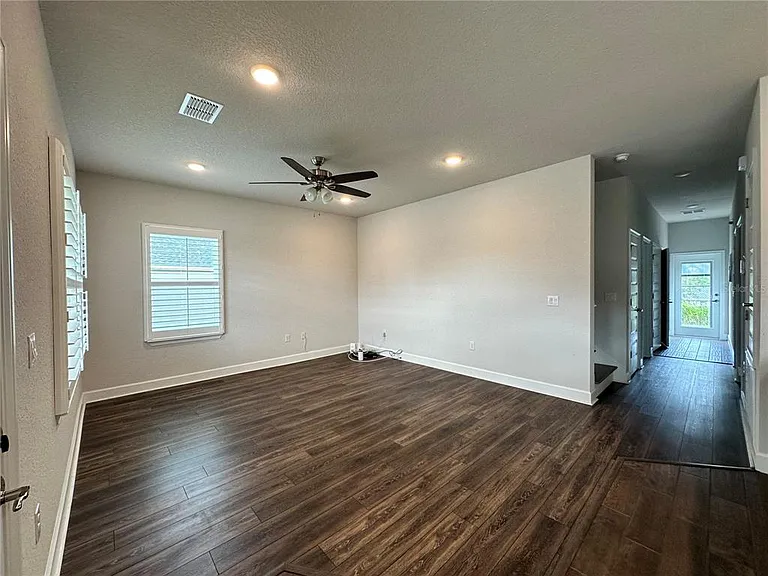 4559 SE 25th Loop — Photo 6