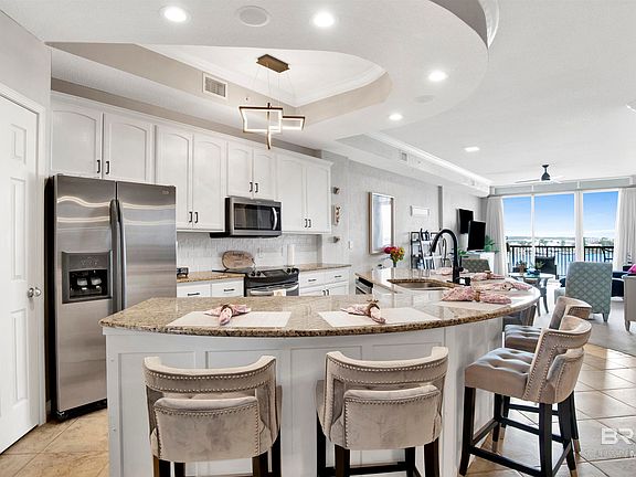 3rd image of 3564 Bayou Rd APT 505