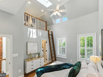 304 12th St NE, Washington, DC, 20002
