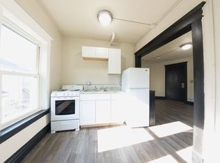 2901 Cottage Grove Ave #10, Des Moines, IA 50311