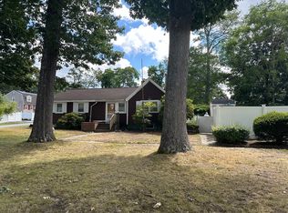 110 Friendship St, Billerica, MA 01821