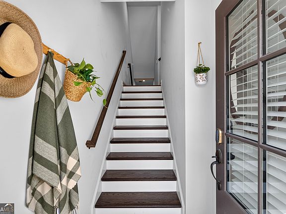2nd image of 2788 Maddison Towns Ave