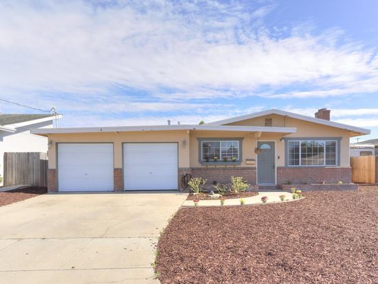 3106 Redwood Cir, Marina, CA 93933