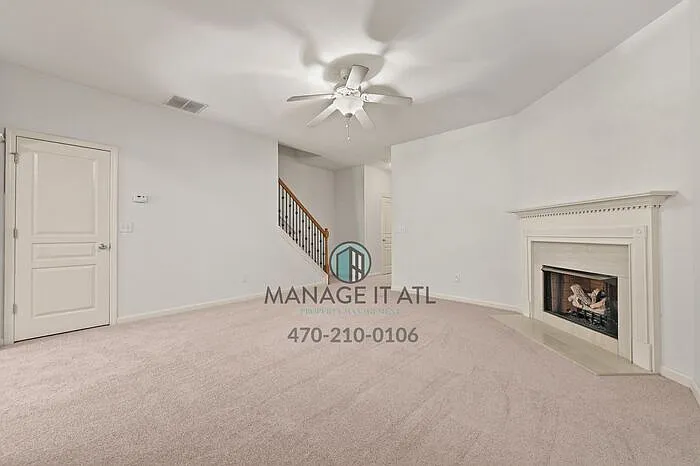 6185 Elmshorn Way — Photo 7