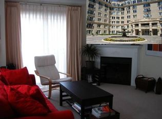 5 Park Pl APT 605, Annapolis, MD 21401